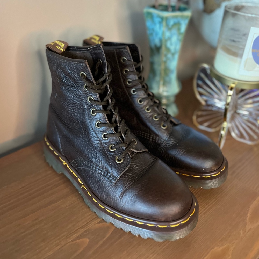 🏴󠁧󠁢󠁥󠁮󠁧󠁿 Dr Marten’s 1460 Crazy Horse Brown Made in England MIE Boots